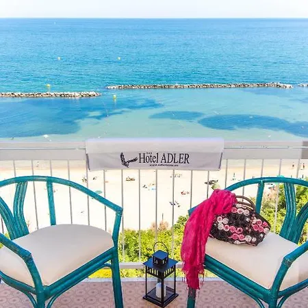 Hotel Adler Gabicce Mare Kamer foto