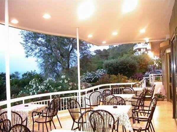 Adler Hotel 3*